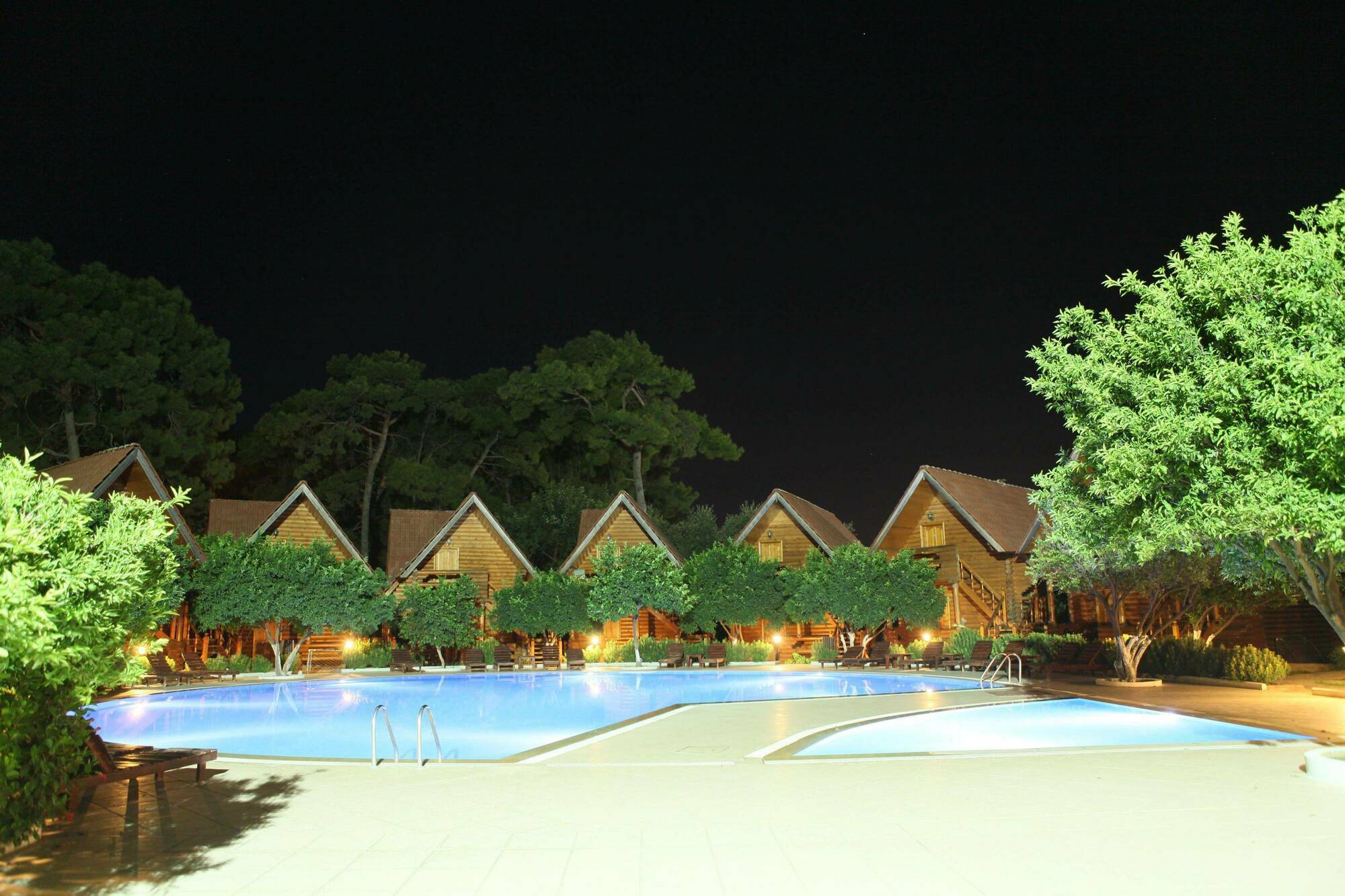 Woodline Hotel Goynuk  ภายนอก รูปภาพ