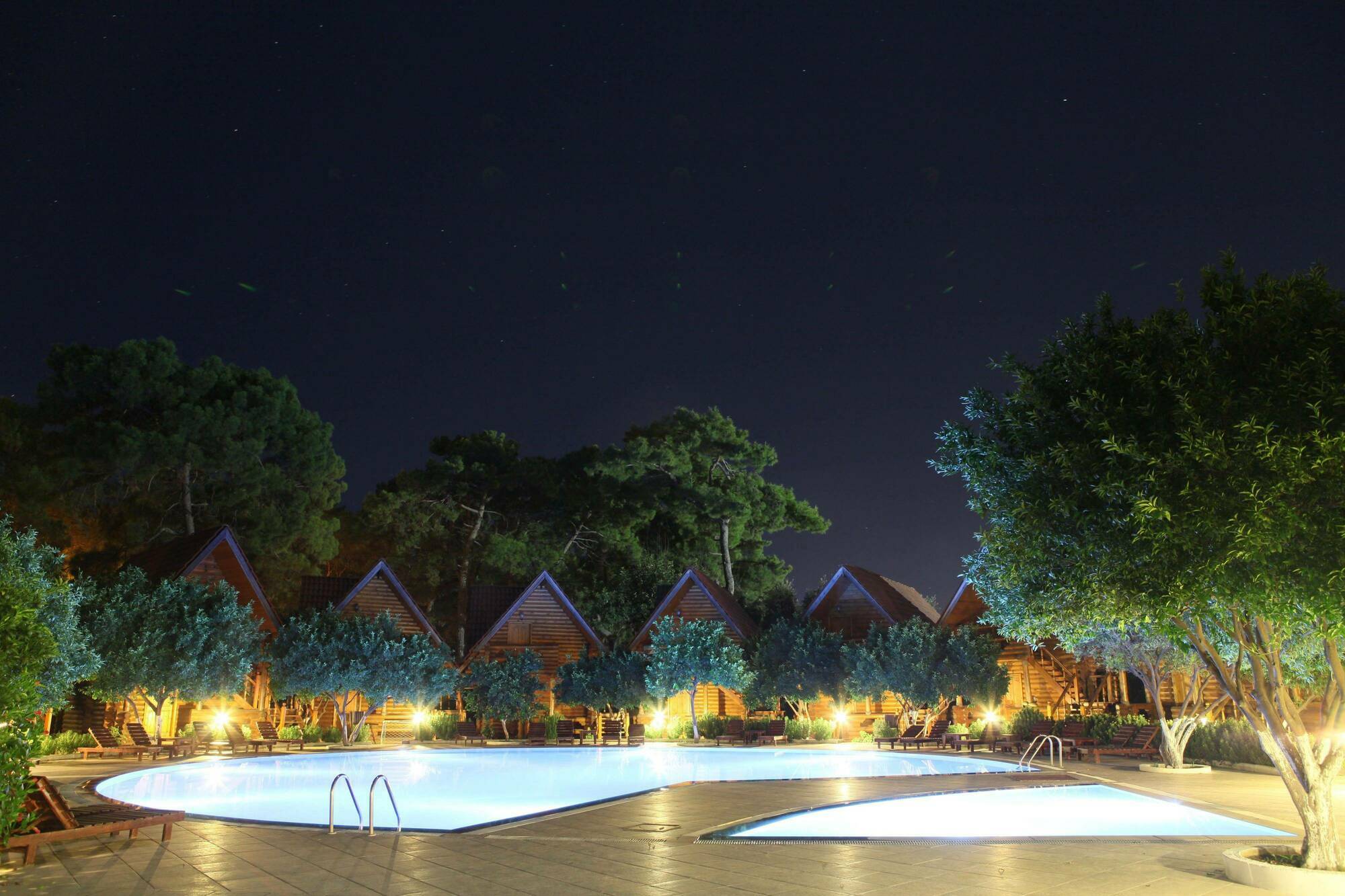 Woodline Hotel Goynuk  ภายนอก รูปภาพ